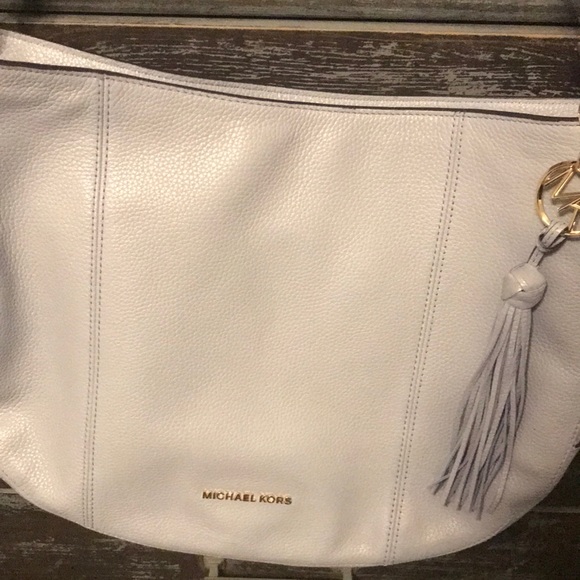 Michael Kors Handbags - 💙Michael Kors handbag💙